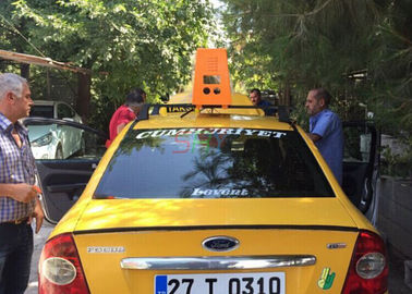 Επίδειξη 1R1G1B των αδιάβροχων SMD2727 οδηγήσεων αυτοκινήτων για την εμπορική διαφήμιση προμηθευτής